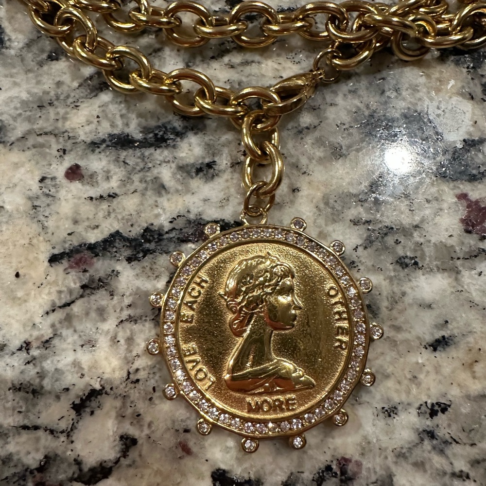 Chansutt Pearls XL Coin Necklace ~ Love Each Other - Picture 4 of 5